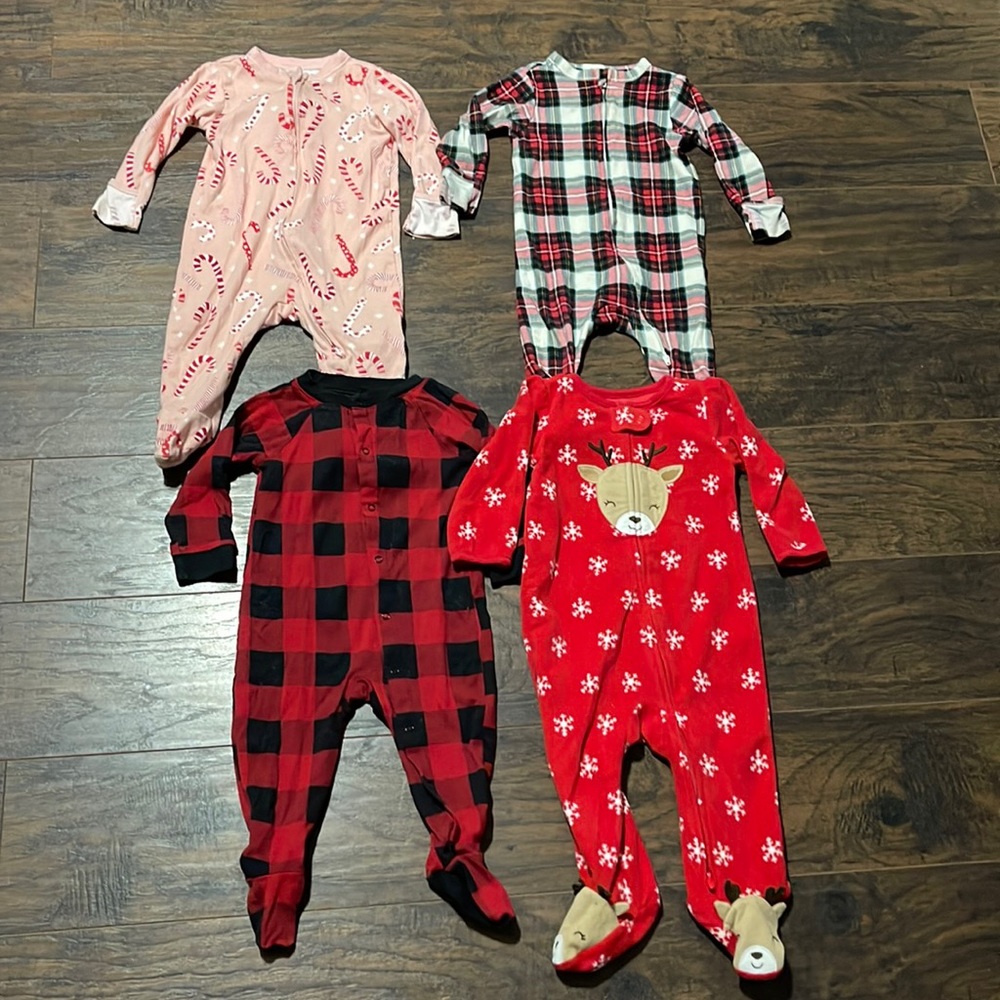 6-9 month Christmas pajamas